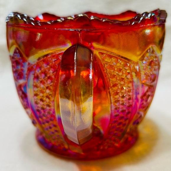 Vintage Indiana carnival glass open sugar bowl. No chips, cracks or rough edges. - Picture 2 of 6
